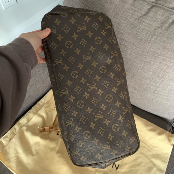 SOLD 💕 Louis Vuitton Neverfull GM - Authentic - Picture 3 of 16